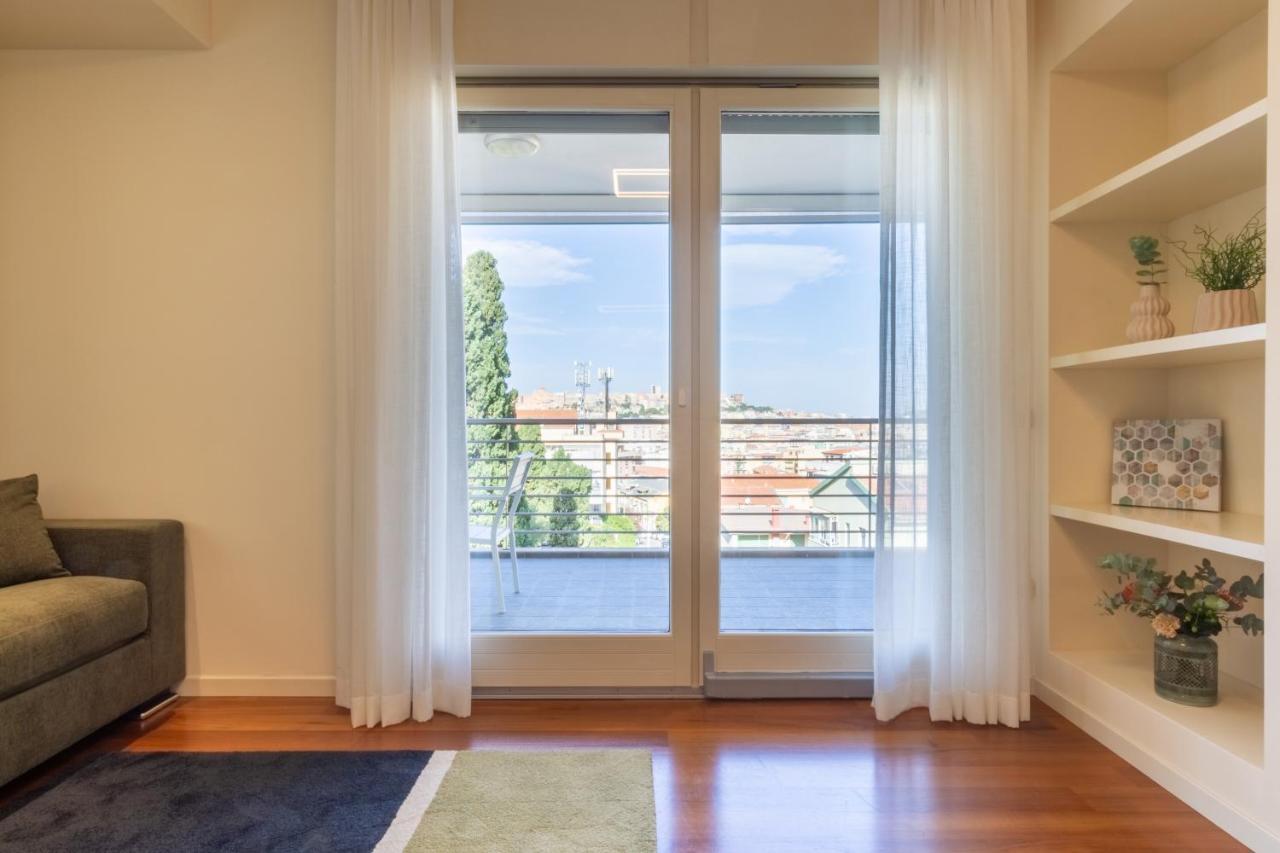 Terrazza61 - Appartamento Con Vista Spettacolare Sulla Citta Di كالياري المظهر الخارجي الصورة