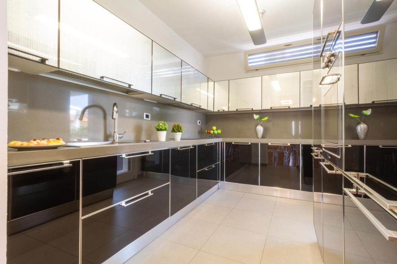 Terrazza61 - Appartamento Con Vista Spettacolare Sulla Citta Di كالياري المظهر الخارجي الصورة